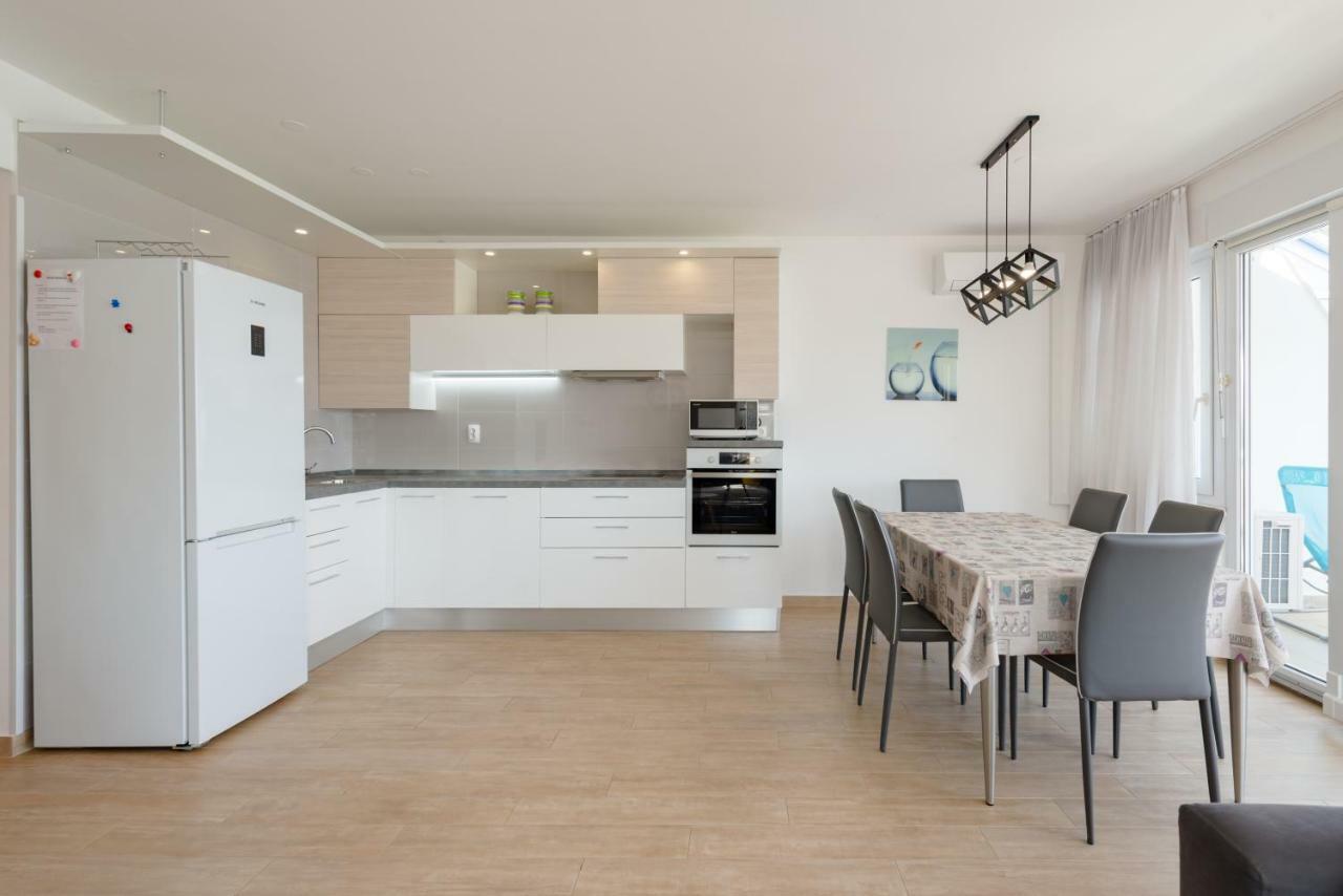 Apartment Sun & Sea Σπλιτ Εξωτερικό φωτογραφία