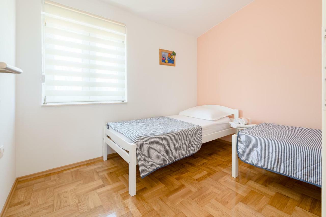 Apartment Sun & Sea Σπλιτ Εξωτερικό φωτογραφία