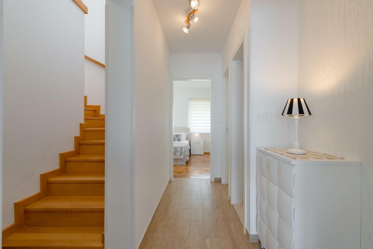 Apartment Sun & Sea Σπλιτ Εξωτερικό φωτογραφία