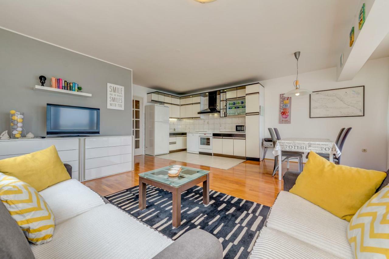 Apartment Sun & Sea Σπλιτ Εξωτερικό φωτογραφία