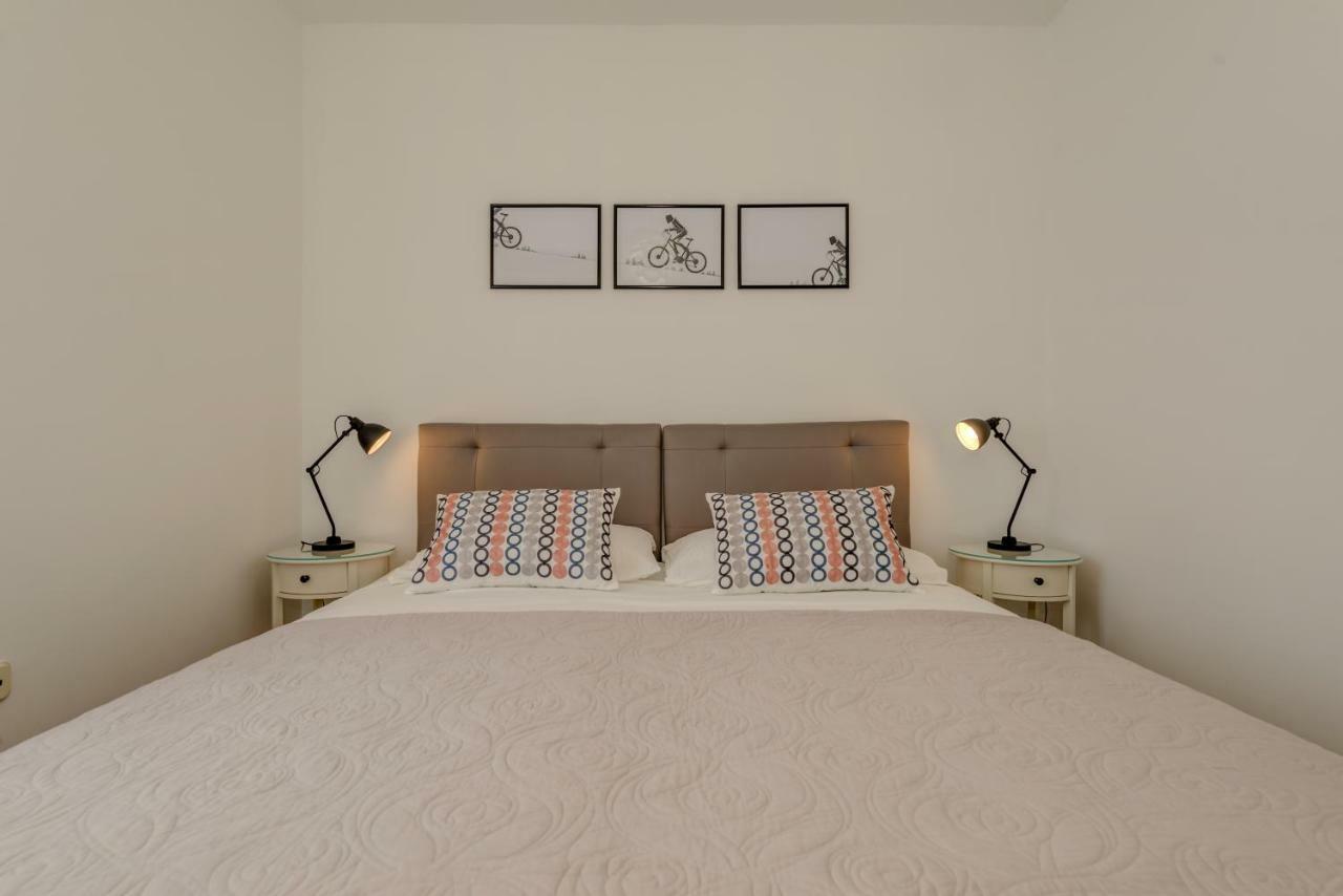 Apartment Sun & Sea Σπλιτ Εξωτερικό φωτογραφία